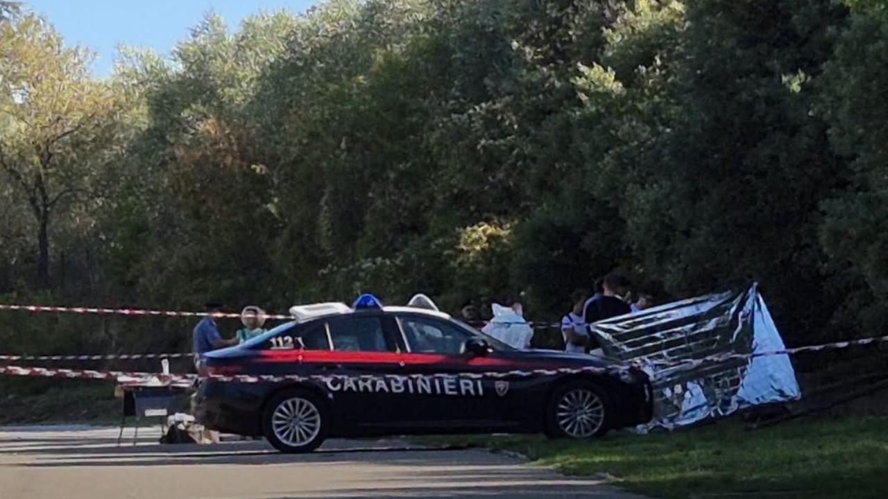 Mistero in Toscana, Mirko Frescucci trovato morto nel parcheggio dell’ospedale: perché si pensa a un omicidio