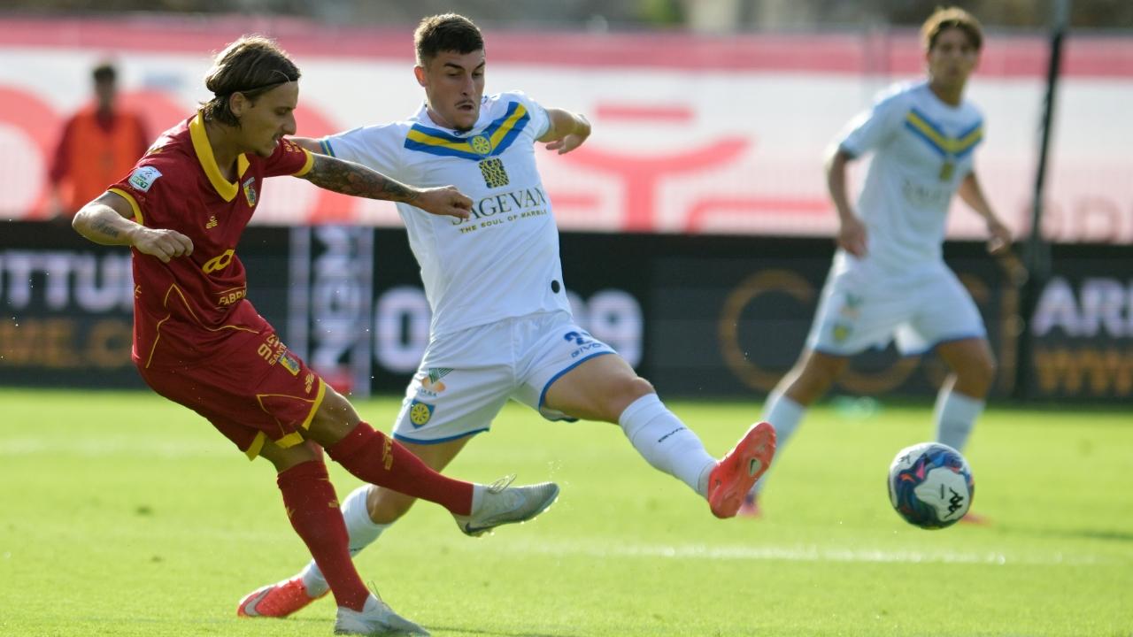 
	La Carrarese cade a Catanzaro&nbsp;

