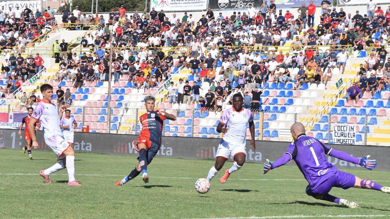Grinta, cuore e Di Stefano: per la Torres una vittoria bella e sudatissima