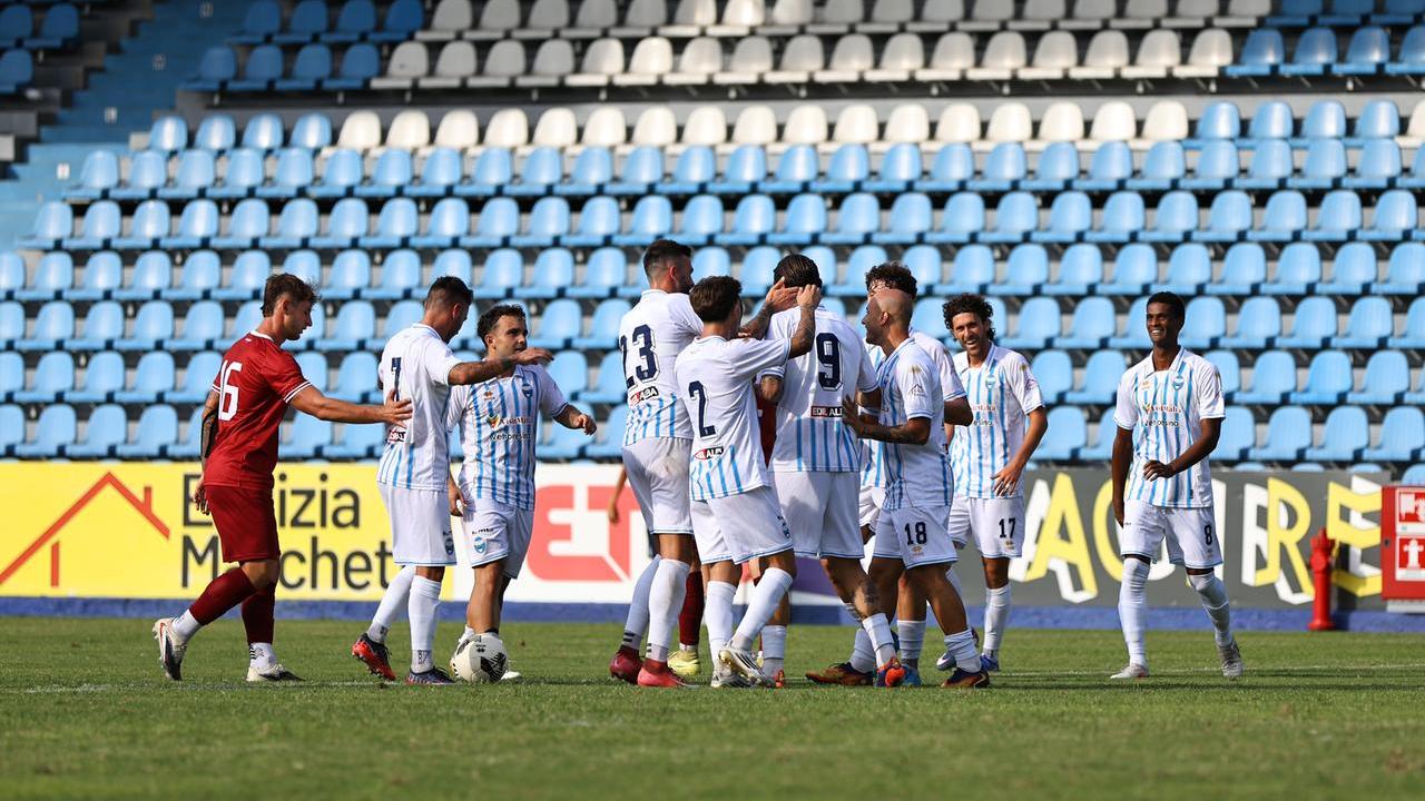 Carattere e tante occasioni, la Spal trova la prima vittoria (4-1) al “Mazza” – DIRETTA VIDEO