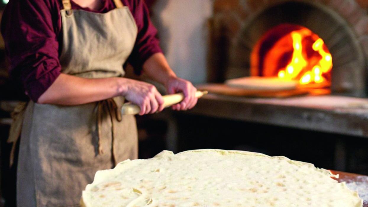 Pane dell’identità, la sfida del carasau: «Facciamolo solo col grano sardo»