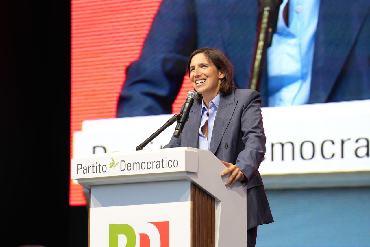 Elly Schlein: «Primarie? Le vinceremo». E l’affondo a Meloni: «Pronti al voto in qualsiasi momento: ha paura di perdere»