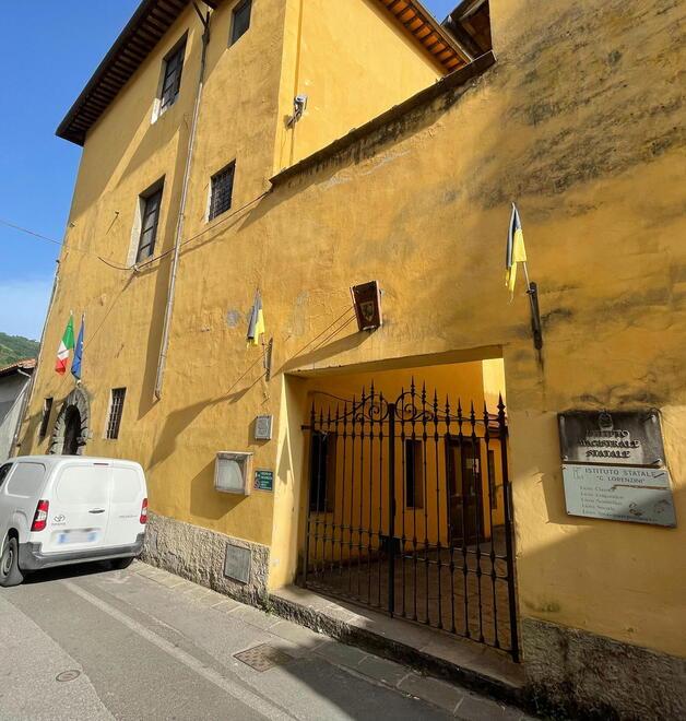 Pescia, proroga dell’agibilità al liceo Lorenzini. In corso una perizia sulla sede