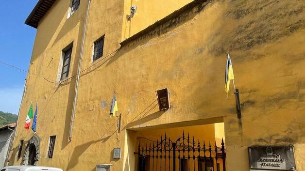 Pescia, proroga dell’agibilità al liceo Lorenzini. In corso una perizia sulla sede