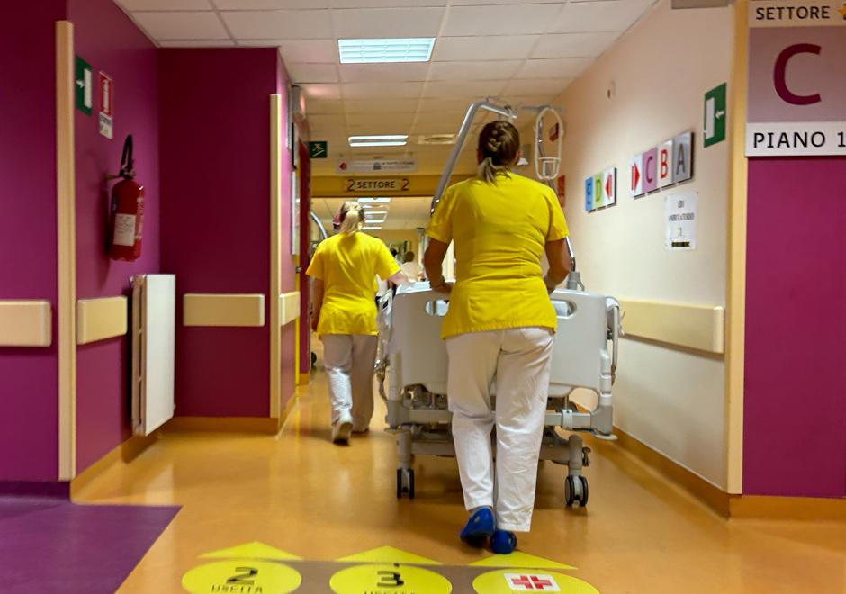Ferrara, per gli infermieri ci sono più posti che candidati: 163 in meno del numero chiuso