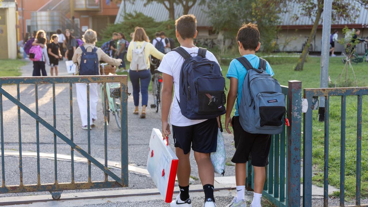 Ferrara, primo giorno di scuola per 38mila studenti: ecco come è andata