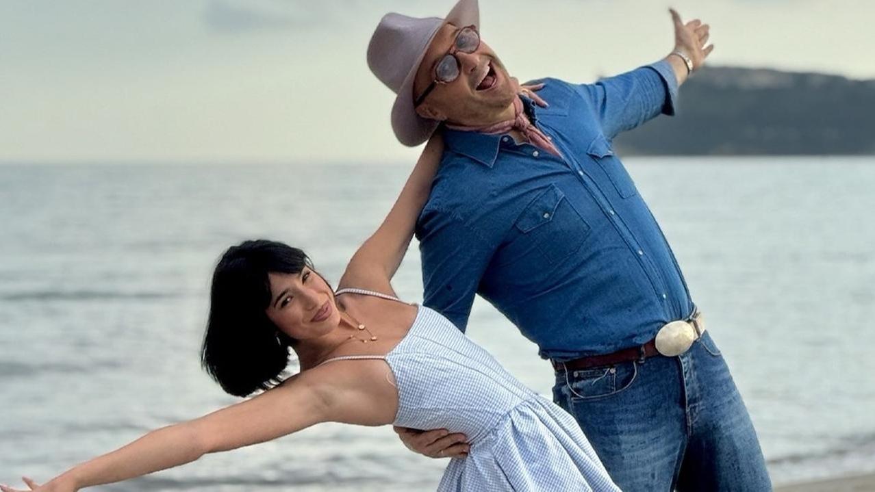Su Tv8 stasera la strana coppia: Joe Bastianich e Martina Miliddi a caccia del fritto misto più buono