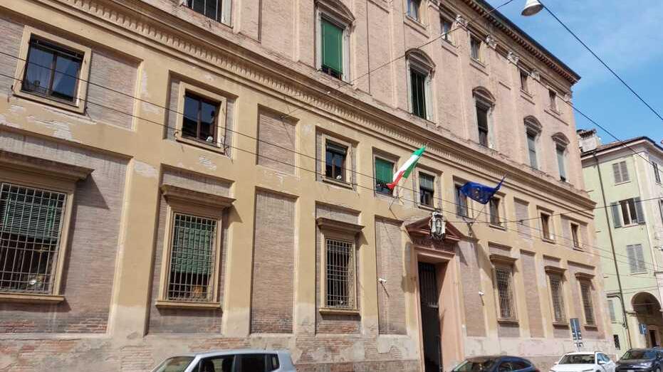 L'idraulico ha patteggiato in tribunale a Modena