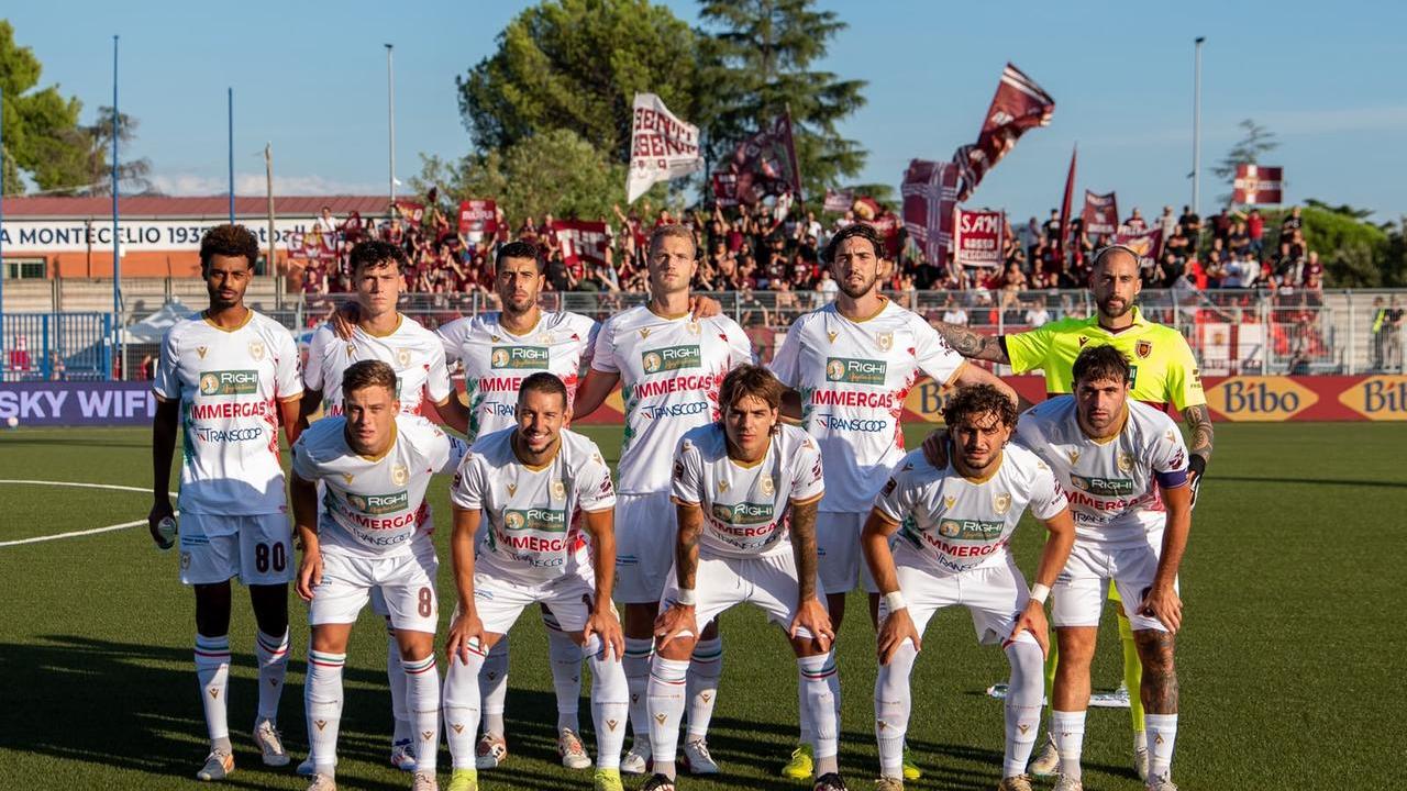 Vis Pesaro-Reggiana, per i granata la missione è spiccare il volo