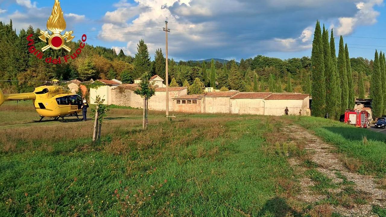 L'elisoccorso atterrato vicino al luogo dell'incidente 