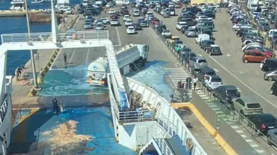 Diciottomila litri di gasolio in banchina, c’è la sentenza per i due marittimi finiti sotto accusa