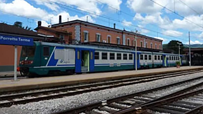 Un treno sulla Porrettana 