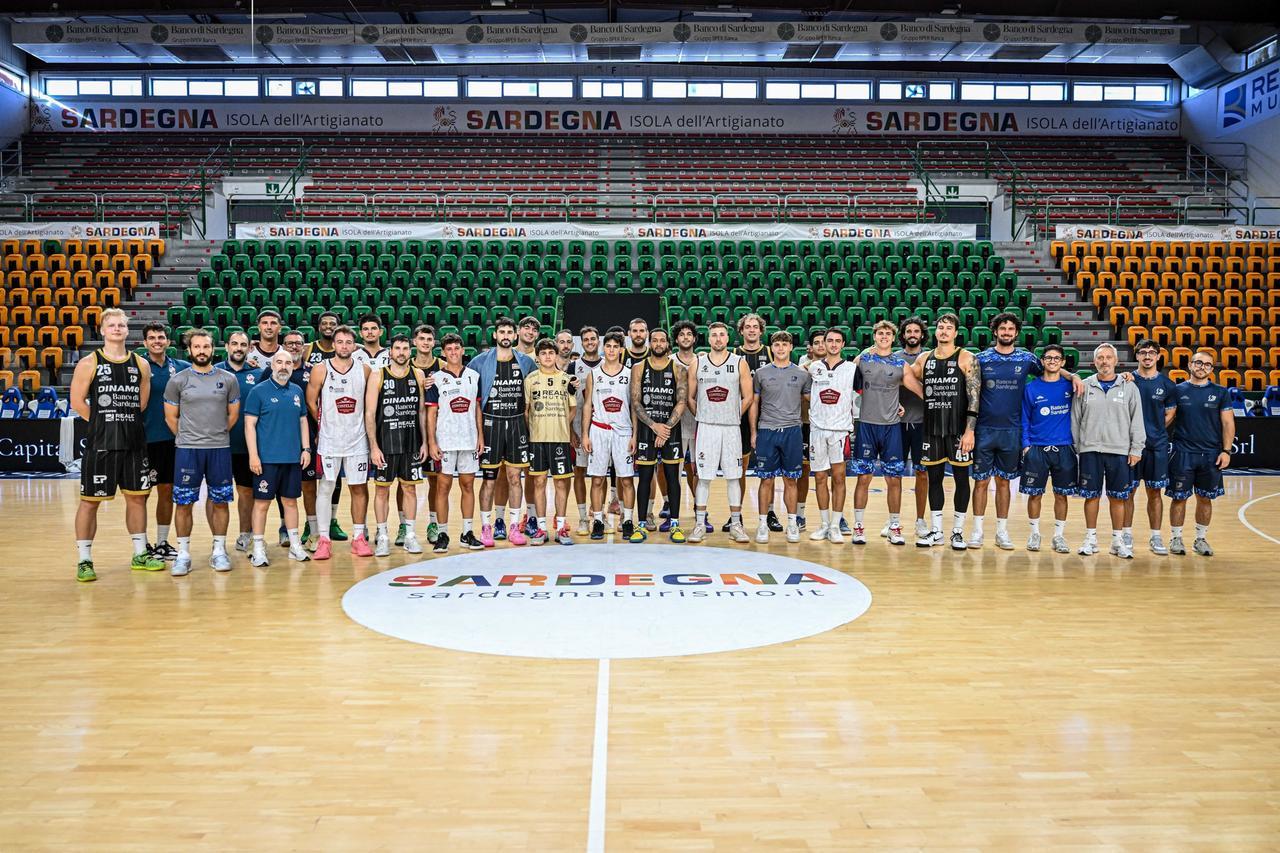 
	Dinamo ed Esperia a fine gara

