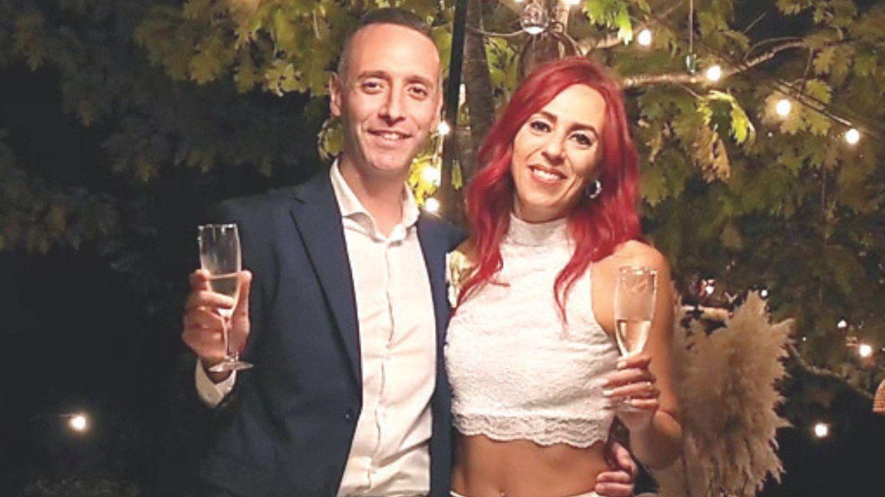 
	L&rsquo;assessore Fabio Zinzio e la funzionaria comunale ai Servizi demografici Benedetta Pettinelli

