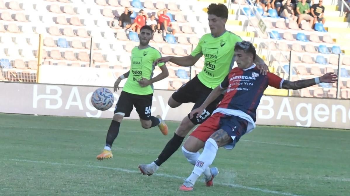 <strong>Lorenzo di Stefano</strong> in azione contro la Pianese (foto Mauro Chessa)