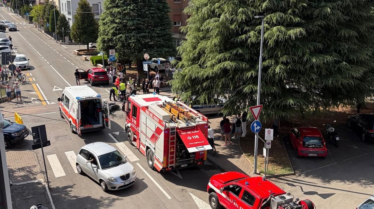 Schianto tra auto e moto a Vignola: due feriti portati in ospedale