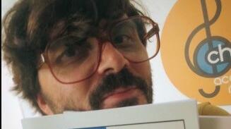 Da Livorno al mondo della musica, Catalucci e il suo libro "The bass is on the table”<br>