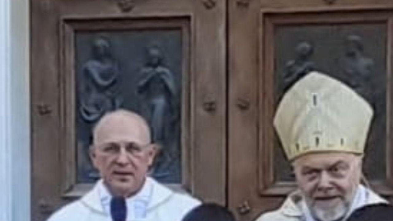 Il don col vescovo a Mirteto