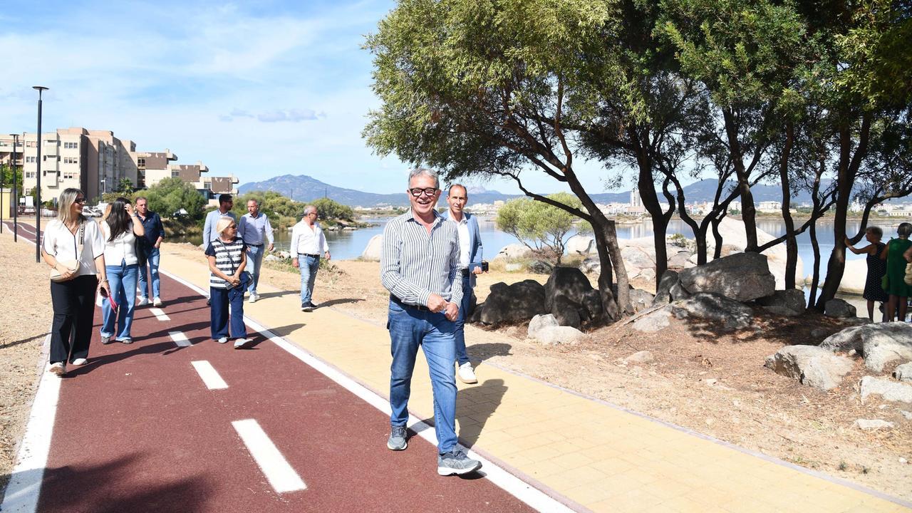 Il sindaco Nizzi inaugura la nuova via Macerata