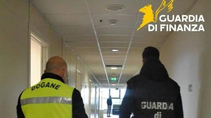 Versilia, bloccati rimborsi fiscali per 72mila euro a una ditta di autotrasporti – Il caso del distributore di carburante inesistente