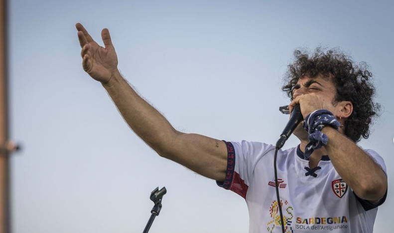 Musica, racconto e performance: a teatro il progetto inedito di Moses Concas – Ecco dove e quando
