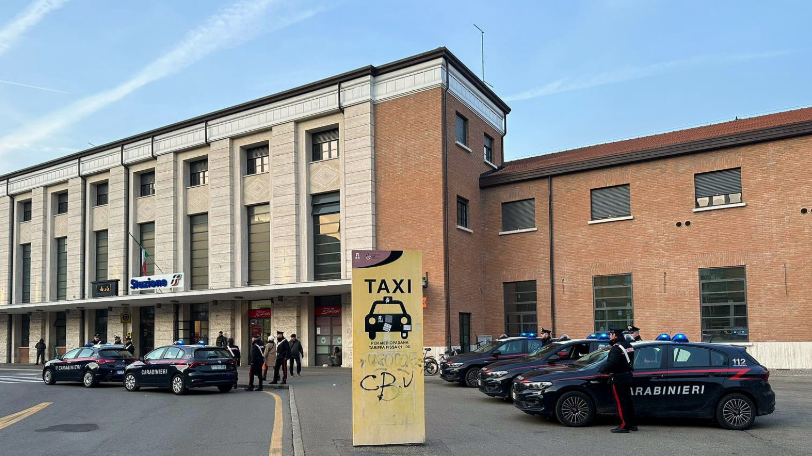 Reggio Emilia, proseguono i controlli in zona stazione: 30enne fermato con hascisc ed ecstasy