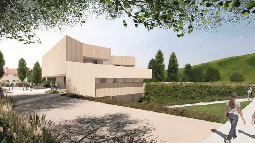 Addio “palazzaccio”: a giorni il Consiglio approva il progetto, nel 2027 la demolizione