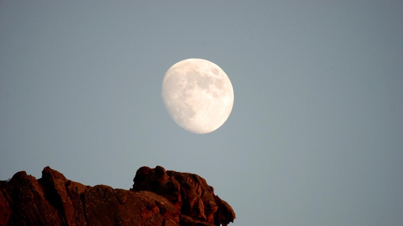 La Luna piena del raccolto saluta settembre: quando ammirarla e perché si chiama così – La curiosità