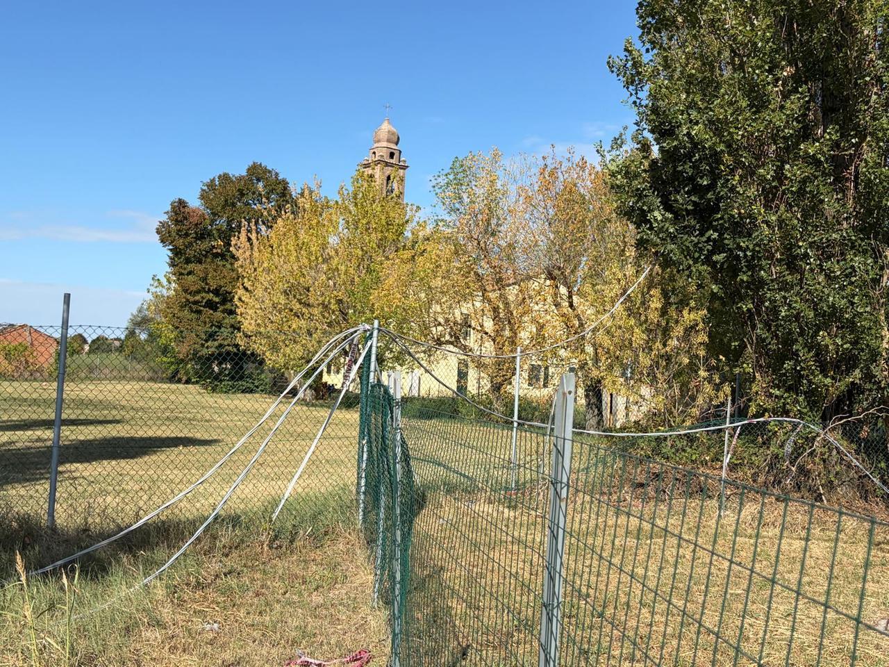 Frazioni in abbandono: «A Casaglia, Porporana e Ravalle è il Far West»