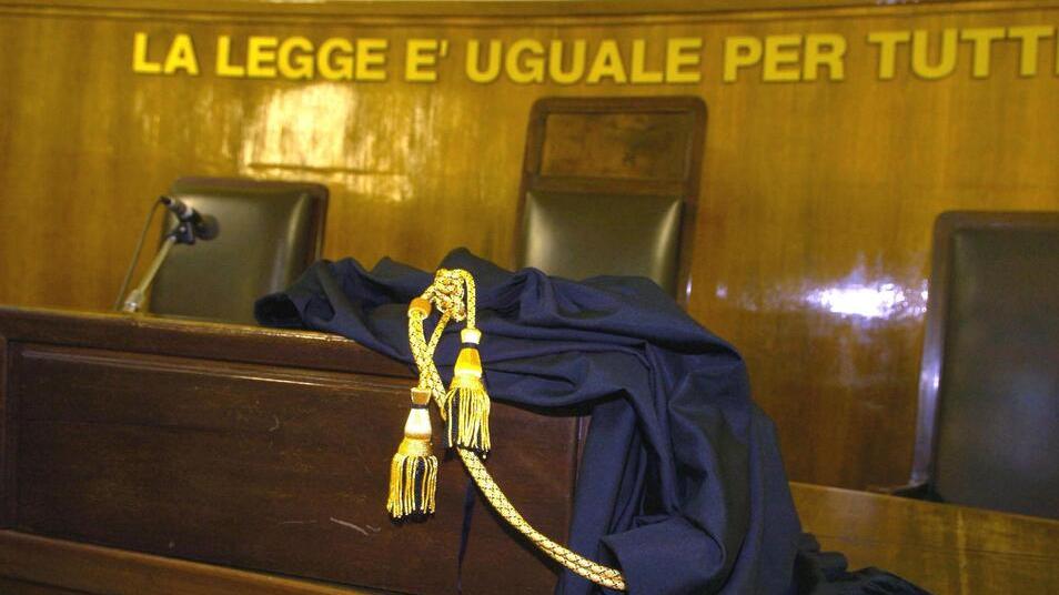 Violenza sessuale di gruppo, due sassaresi condannati a nove anni