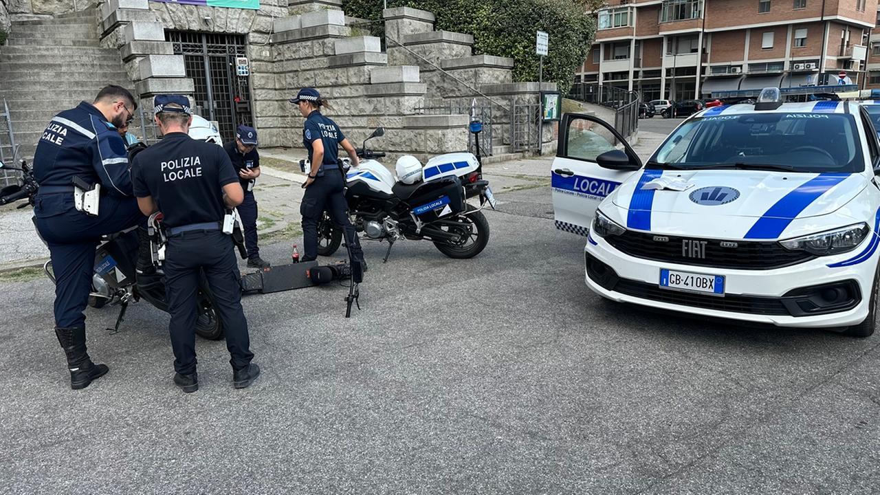 Ferrara, controlli della Polizia locale in Gad: elevate 22 sanzioni
