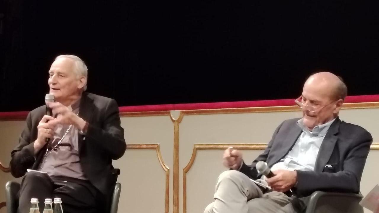 Il cardinale Matteo Maria Zuppi a Reggio Emilia: «Per preparare la pace non devi fare la guerra»