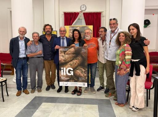 Teatri d’autunno: a Livorno cinema, concerti, show e arte diventano "connessioni umane"