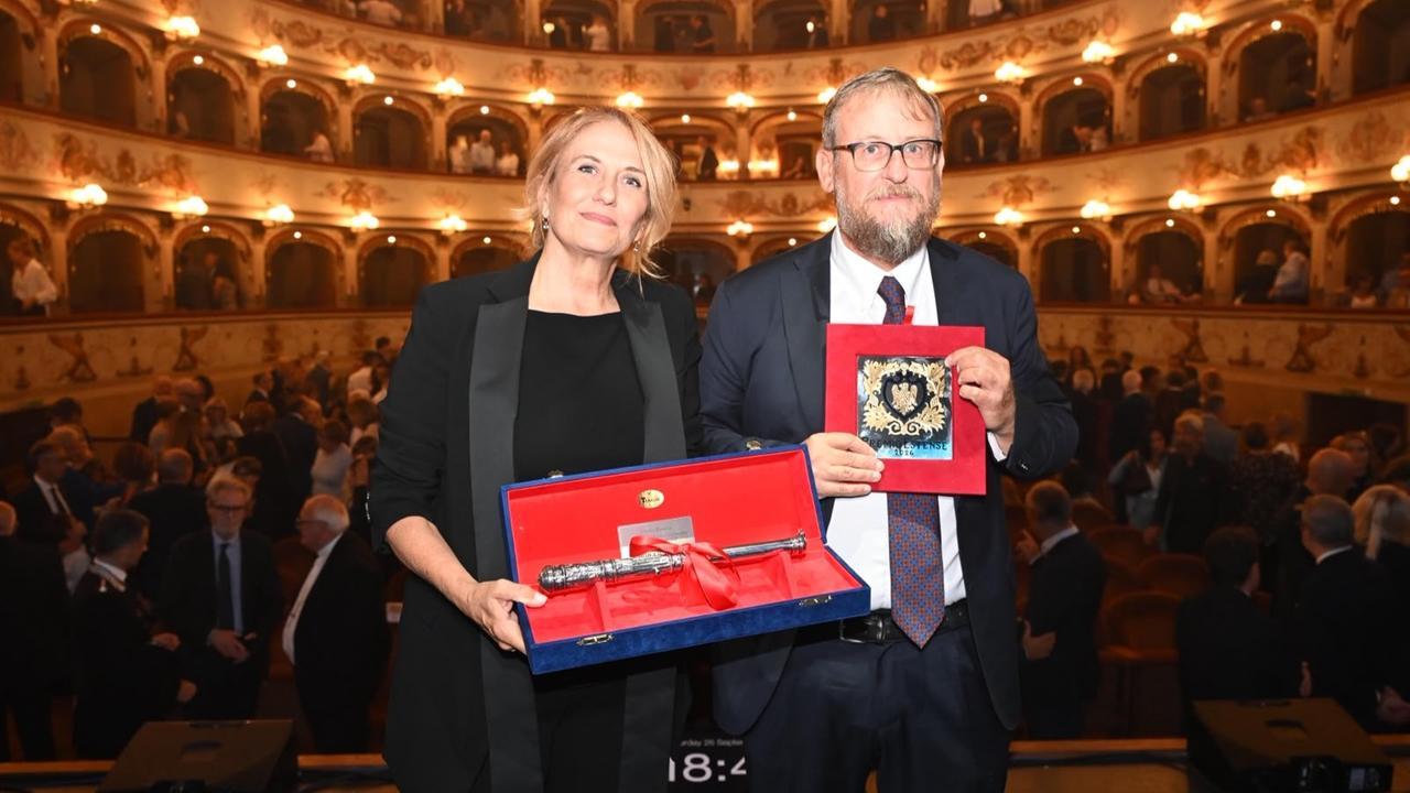 Ferrara, Gianluca di Feo vince la 62ª edizione del Premio Estense con “Il cielo sporco”