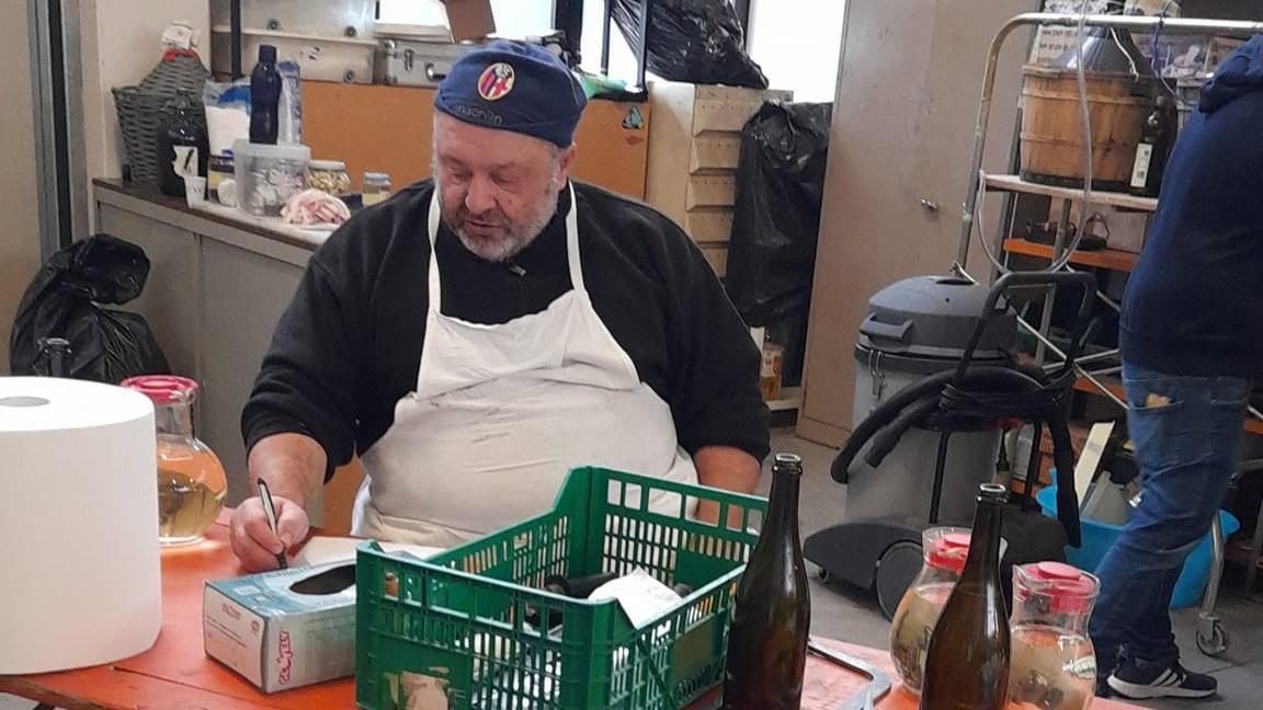 Bevilacqua, ha un malore mentre è in officina dal fratello: Cavicchi muore a 58 anni