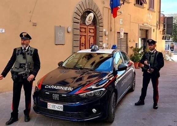 Una pattuglia di carabinieri