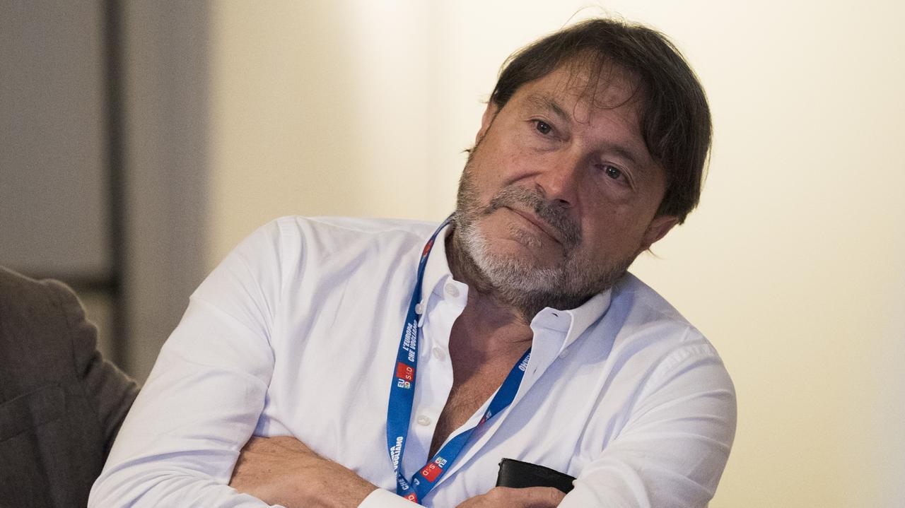 Scontro a Report, la redazione in rivolta: «Se torna Ranucci ce ne andiamo noi» – Le fazioni e l’allarme microspie
