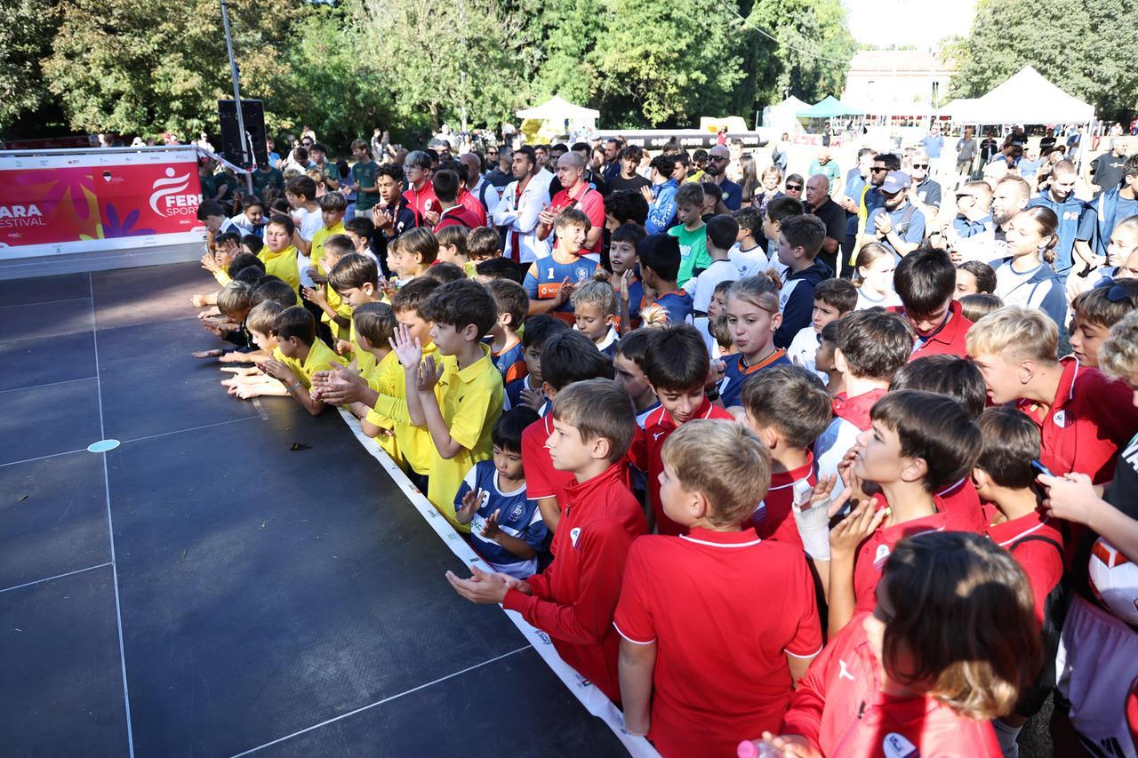 Ferrara, la Nuova premia i giovani “Campioni!” allo Sport Festival
