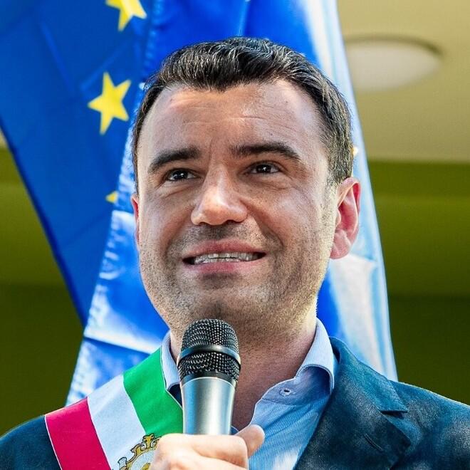 
	Il sindaco di Capannori, Giordano Del Chiaro

