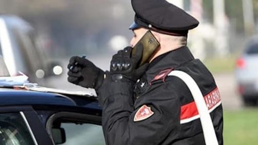 Un carabiniere al lavoro (foto d'archivio)