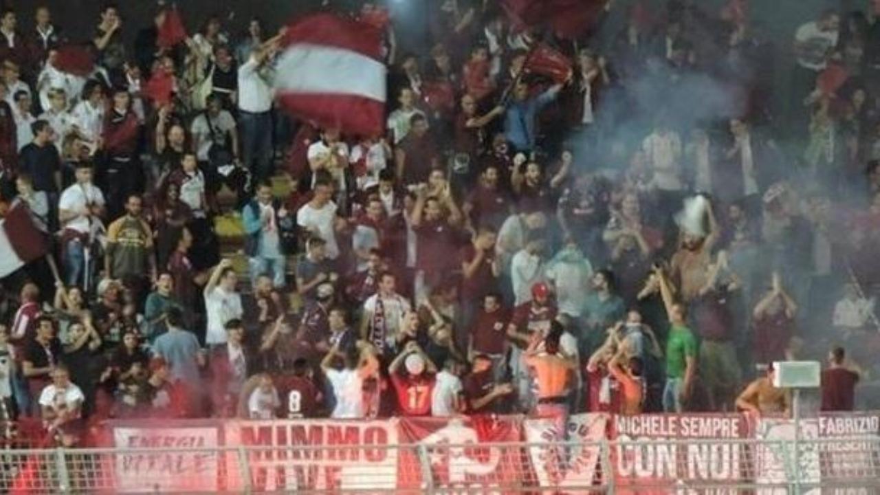 
	I tifosi del Pontedera

