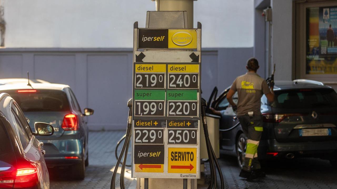 Sconti a gasolio e benzina, perché è una scelta che distorce il mercato