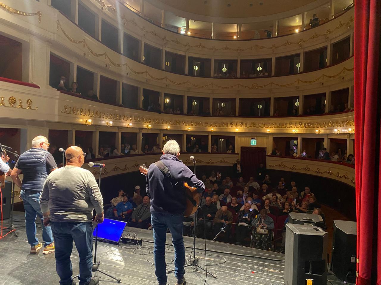 A Sassari musica e poesia per la festa dei nonni