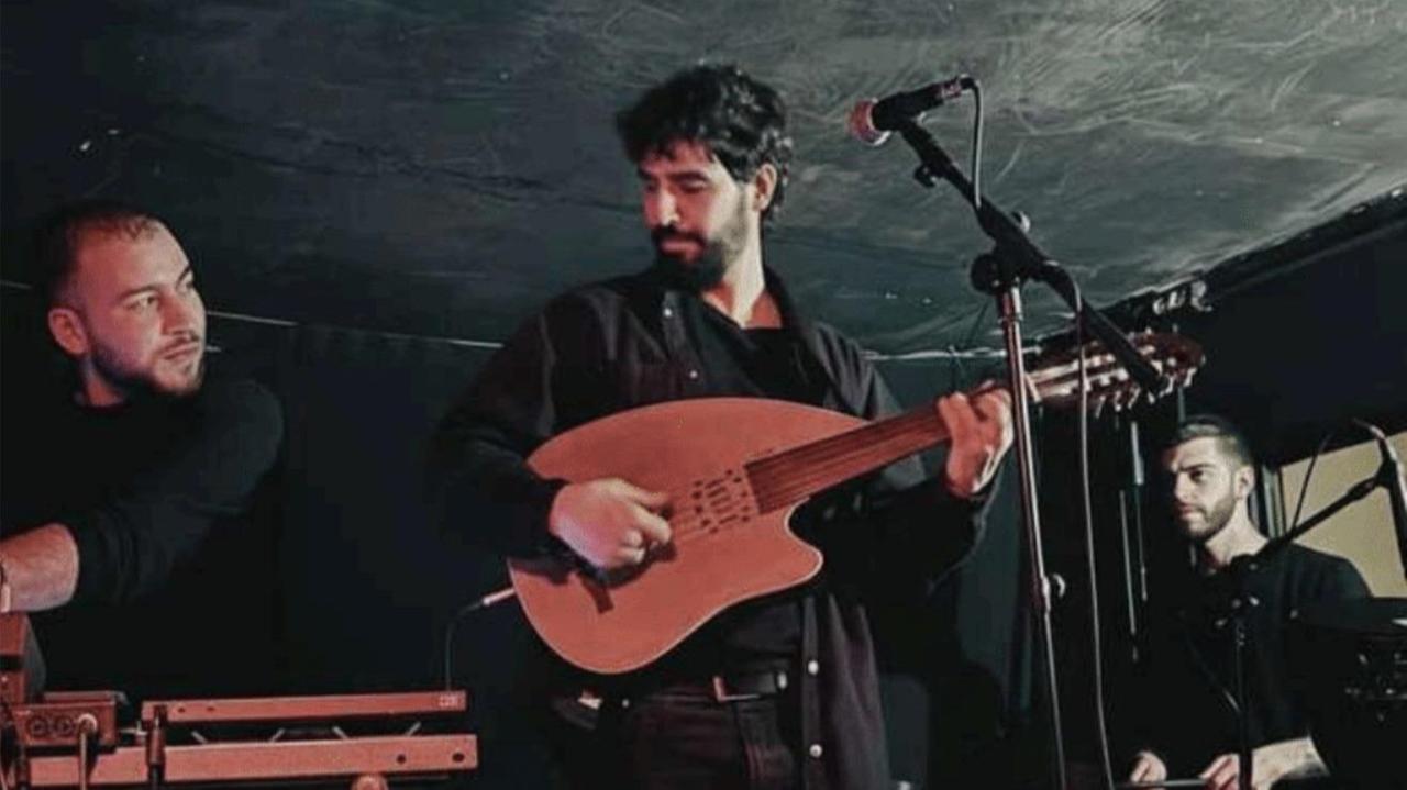 
	Wasleh band

