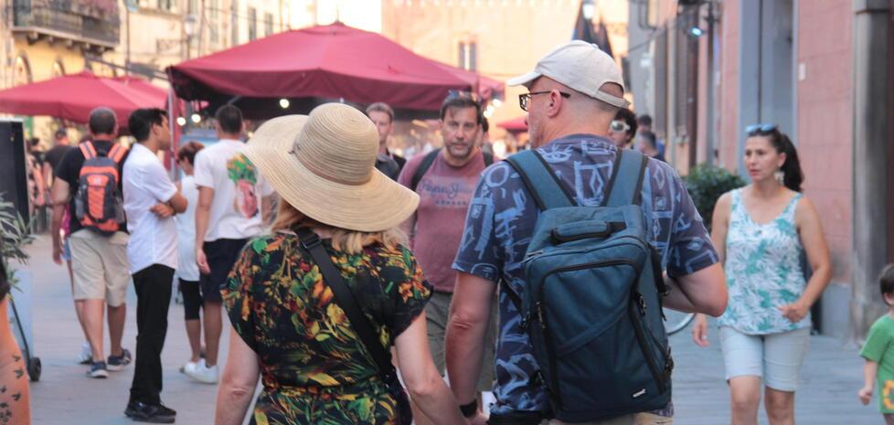 
	Turisti a Pisa (foto d'archivio)

