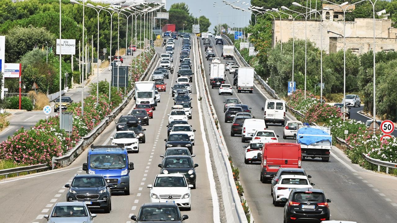 Esenzione bollo auto, l’ACI risponde alle domande più frequenti: sull’isola andrà verificata l’attuazione dell’accordo