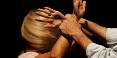 Ferrara, controllata e violentata: l’ex compagno finisce a processo