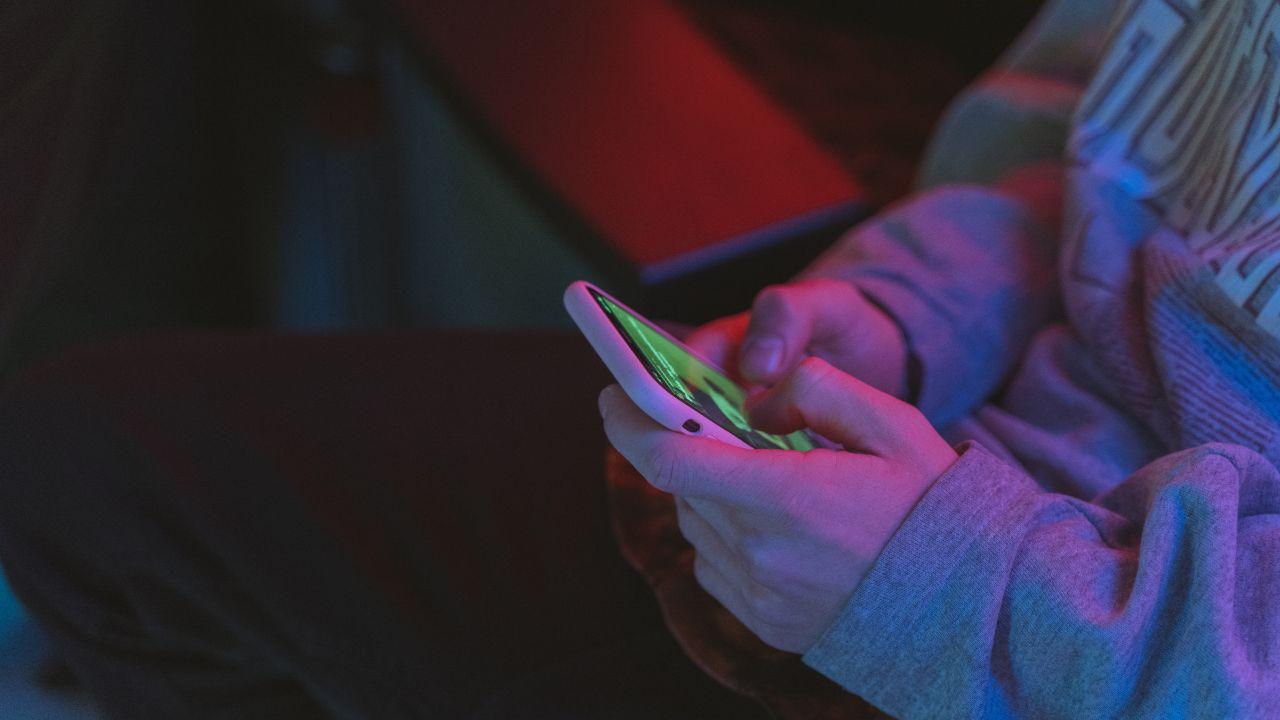 Grosseto, diffama la ex in chat: ora dovrà risarcirla