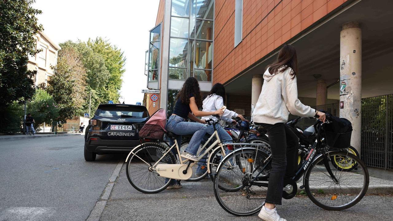 Ferrara, al liceo ingresso troppo “facile”: focus sulle responsabilità