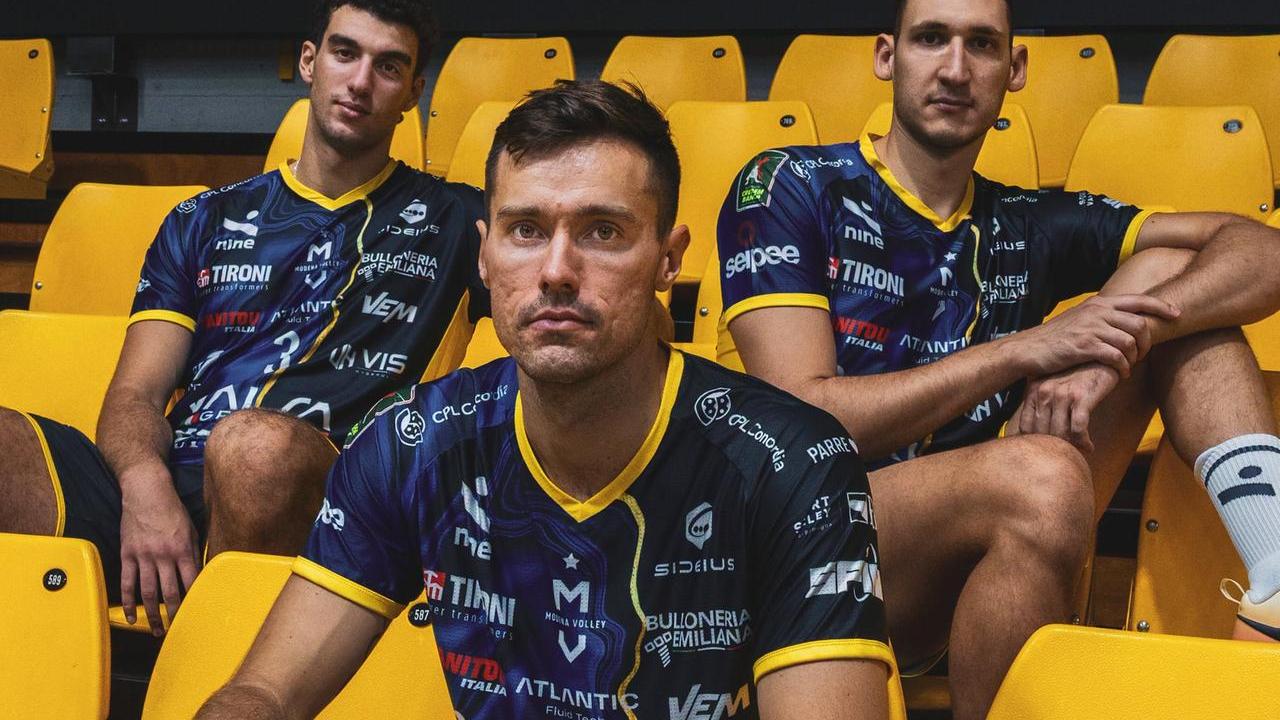 La nuova maglia gialloblù di Modena Volley